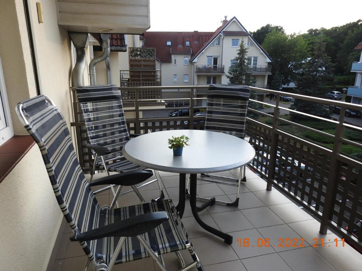 Apartament Blisko Morza Apartment Kolobrzeg Bagian luar foto