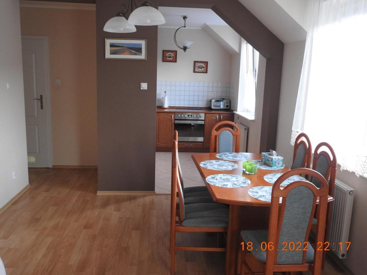 Apartament Blisko Morza Apartment Kolobrzeg Bagian luar foto